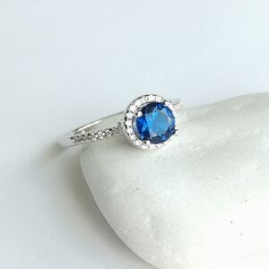 Sapphire CZ with halo 14k white gold overlay size 7 🆕